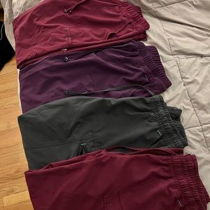 4 Pairs of Scrub Pangs